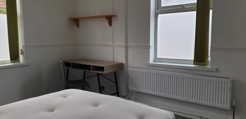 8 Rosemary Lane, LN2 5AT - 2 BED - Thumbnail 4